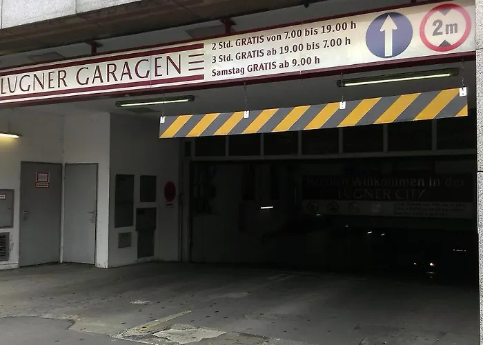 Shopping Center 12